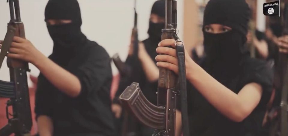 Daesh training young children video
