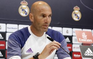 France legend Zinedine Zidane blasts Real Madrid's Fifa-imposed transfer ban as 'absurd'
