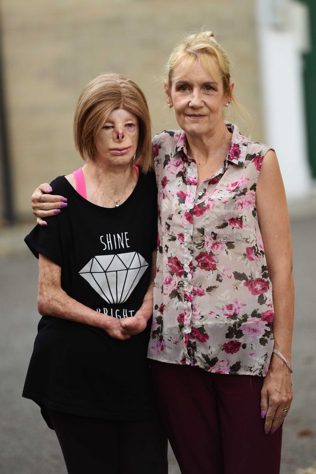 Terri has now teamed up with pal Michelle Wright to take a stand against cyber bullying