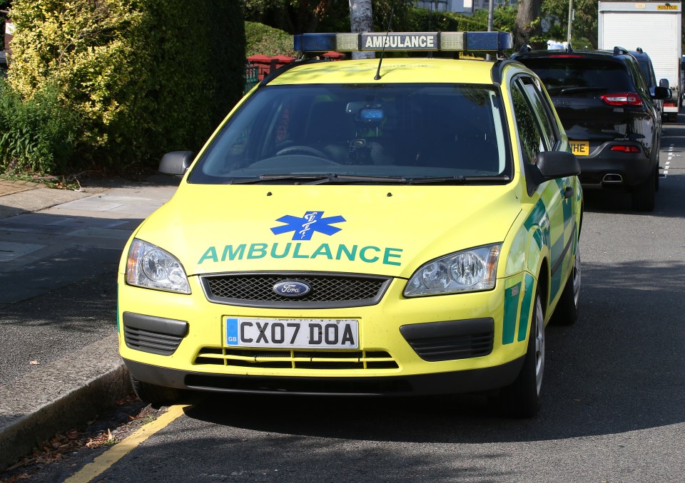 A very unfortunate number plate on an Ambulance spotted in Nth London CX07 DOA "DEAD ON ARRIVAL " !!!!