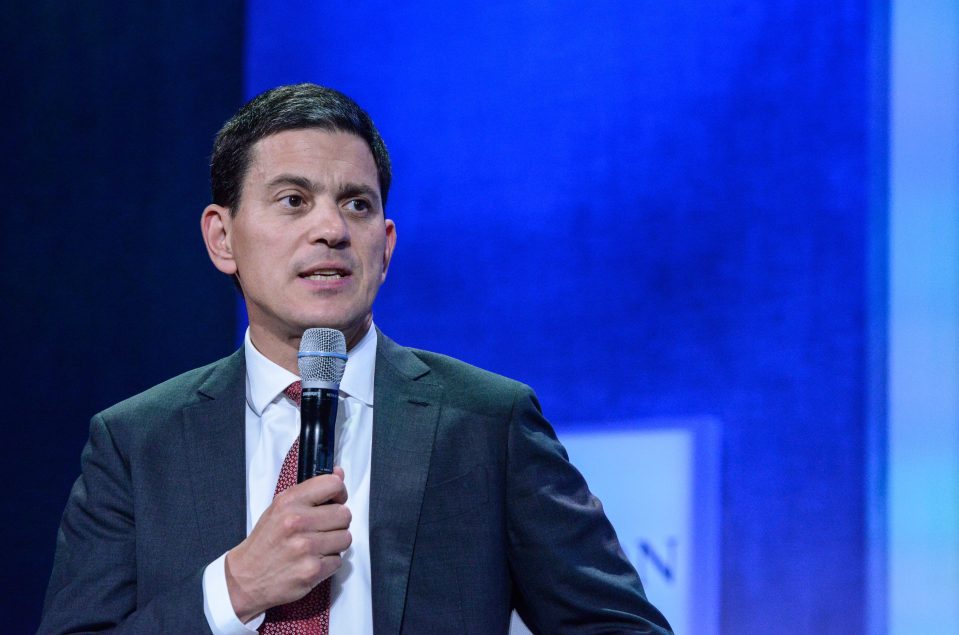 David Miliband hints the Labour can't win a general election any time soon