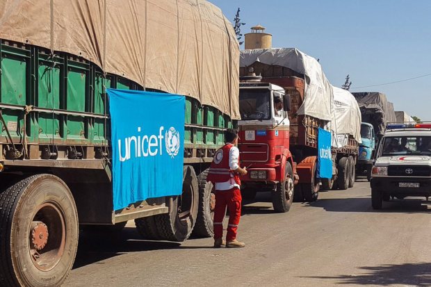 Aid convoy to Aleppo bombed