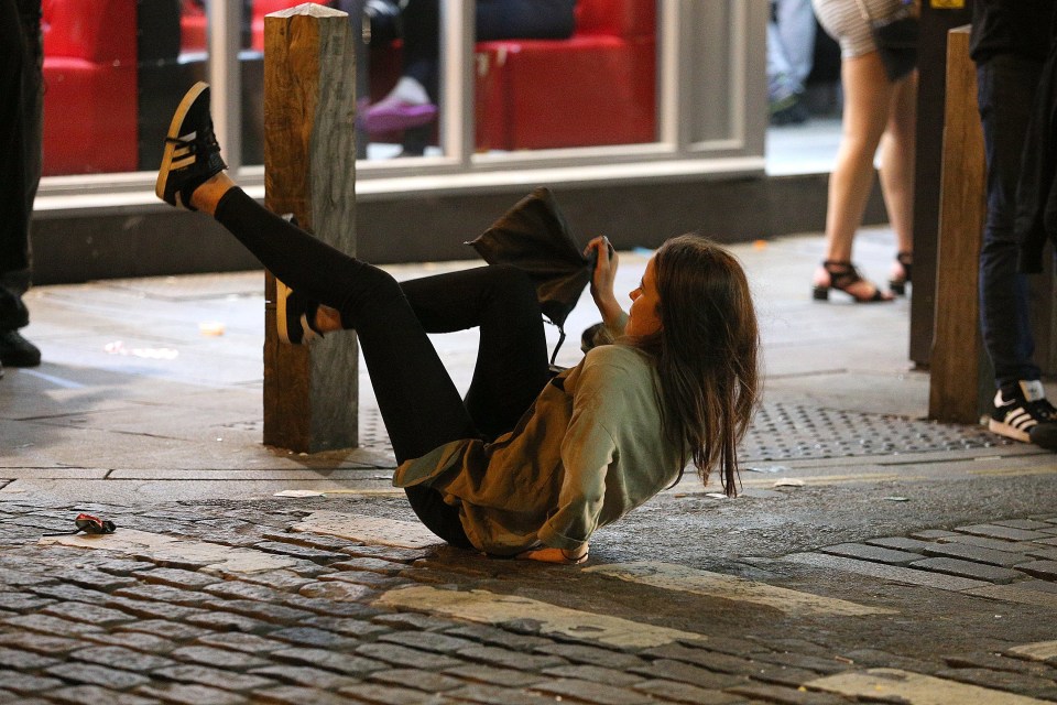 **ON HOLD FOR JOHN EDWARDS** FAMEFLYNET - Exclusive GV: Students Seen During Freshers Week In Liverpool