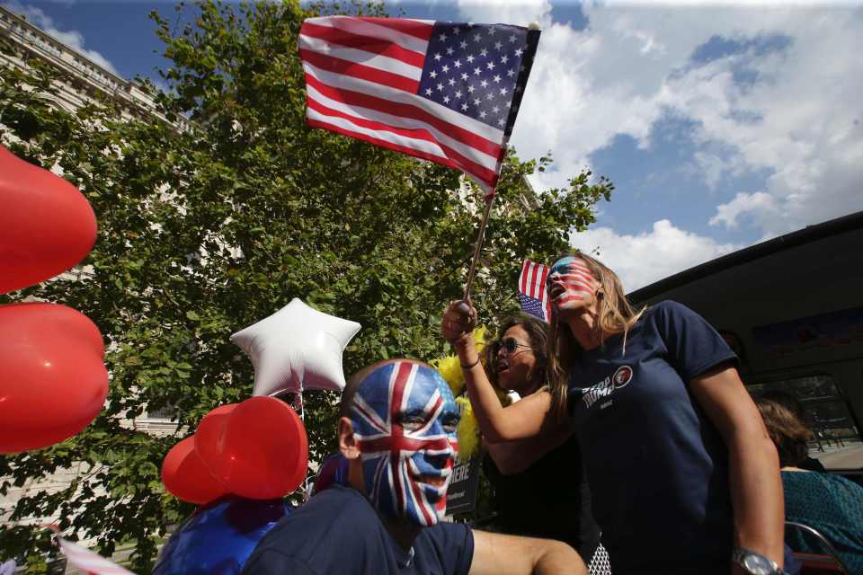 Stop Trump bus