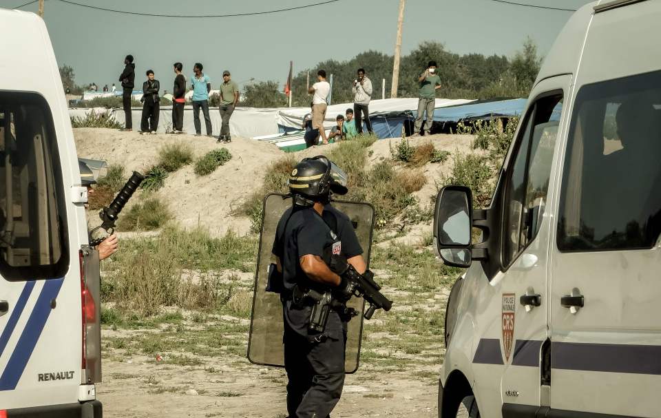 The disorder broke out yesterday when groups of people began throwing missiles at cops