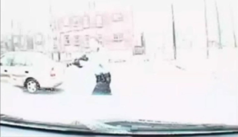 Shocking footage showing Stockley approaching Anthony Lamar Smith with his AK-47