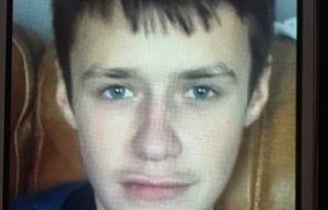 Family of teenager missing for 10 days make desperate plea as search continues