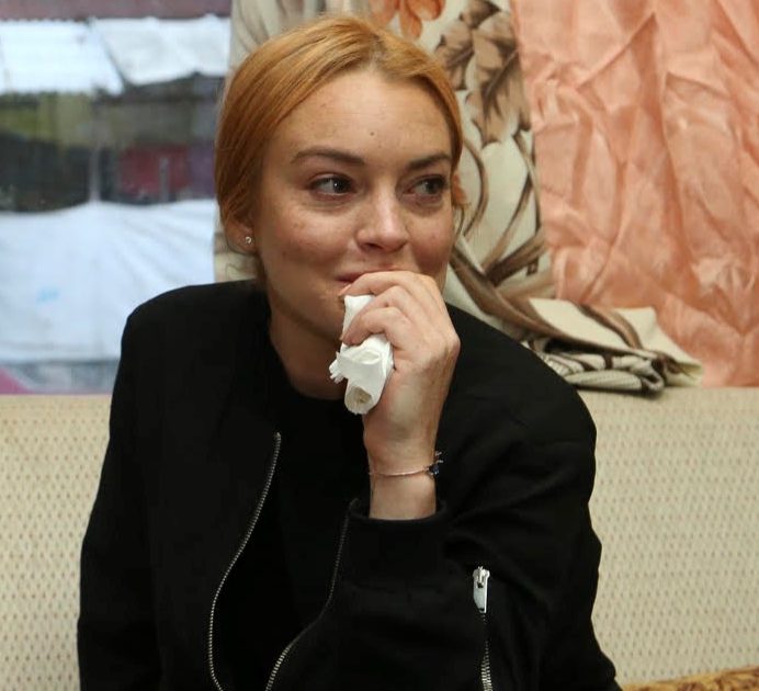 Lindsay Lohan visits Syrians
