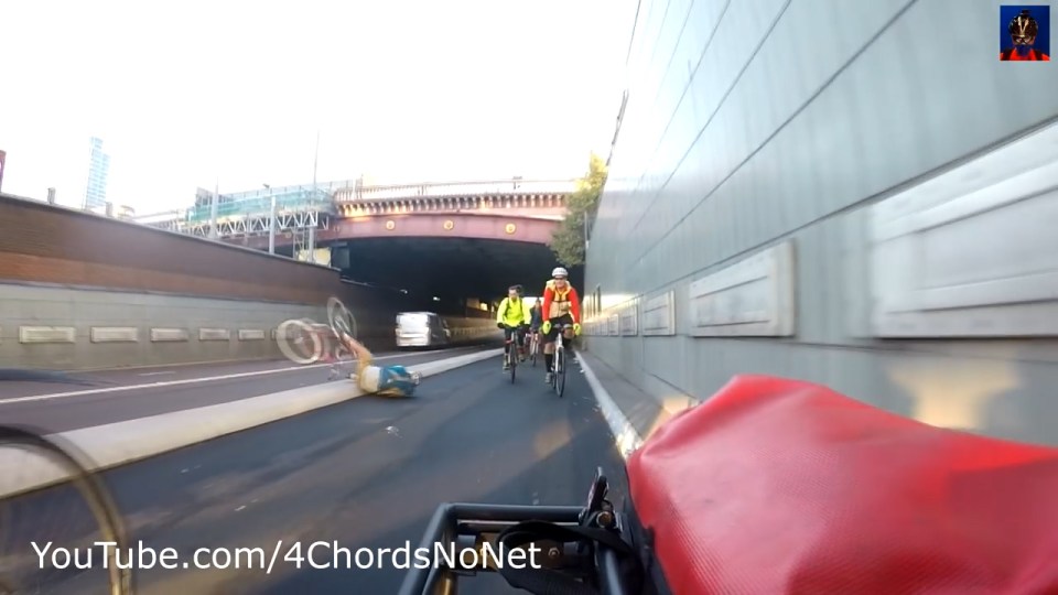 cyclists-tumble-in-high-speed-bike-crash-on-narrow-section-of-cs3-161011-00_00_58_14-still018