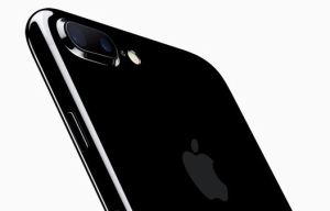 Apple iPhone 8 rumours suggest gadget will come in THREE fruity flavours
