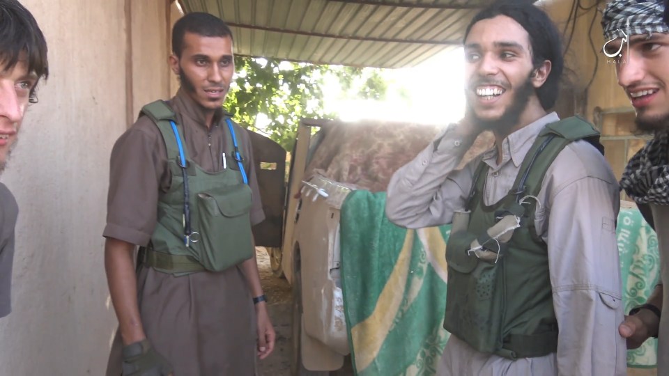 islamic-state-suicide-attackers-00_00_00_00-still003