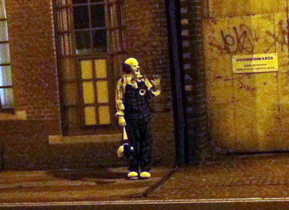 Terror spree . . . clown spotted in Northampton