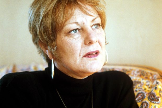 SUE TOWNSEND AT HOME, LEICESTER, BRITAIN - 1992