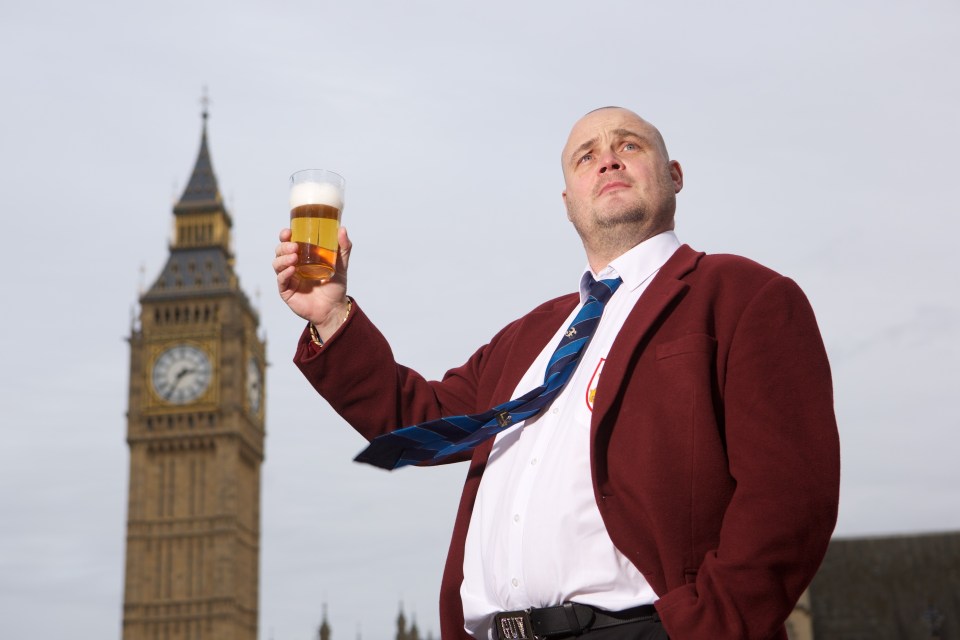 Al Murray's show is the same old stuff... not worth the money