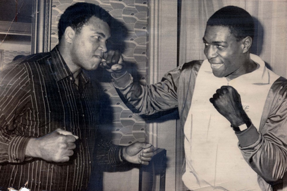Frank Bruno Boxer 1984 Frank Bruno And Muhammad Ali Have Some Fun By Mixing Up A Few Punches. Frank Bruno Spread His Arms Wide In Las Vegas The Boxing Capital Of The World And Knew That One Day He Could Be King Of It All. Where Better For A Boxer To