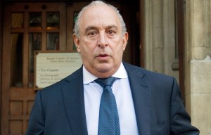 Sir Philip Green 'paid out £2million in bonuses to top employees' as BHS went bust
