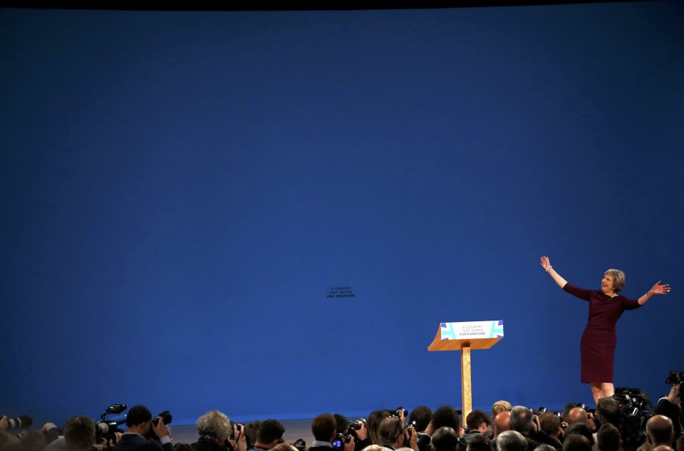 She entered the stage to the Rolling Stones 'Start me up'