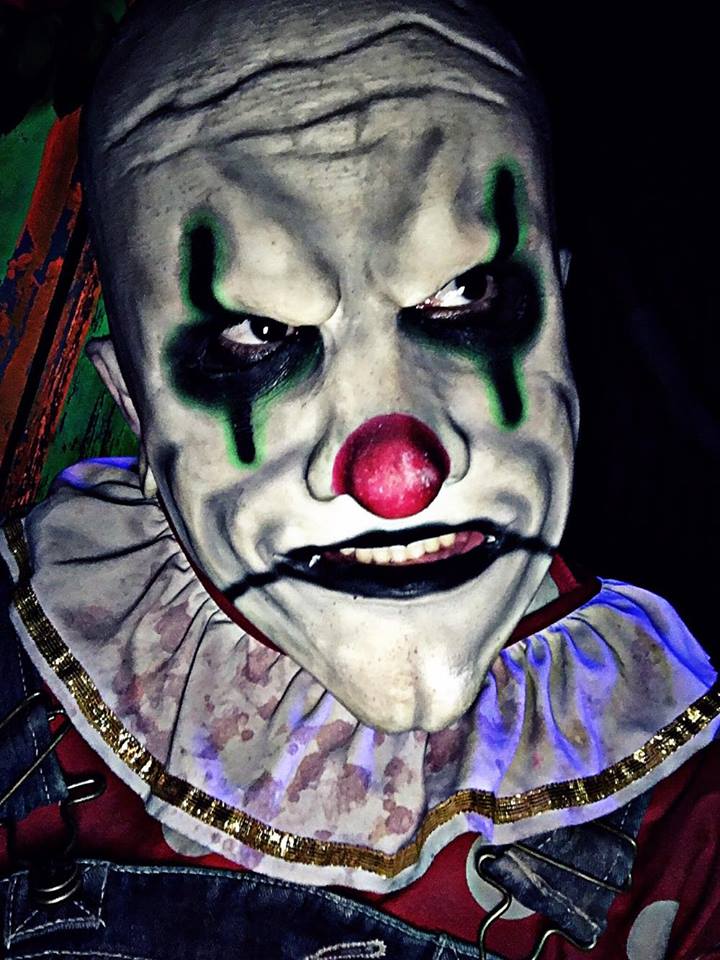 Sinister . . . American 'killer clown craze' sweeps the UK and terrifies youngsters