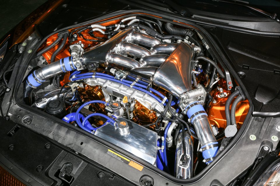 The flashys et of wheels has inner beauty too, with a .8 litre V6 twin turbo 545 hp engine 