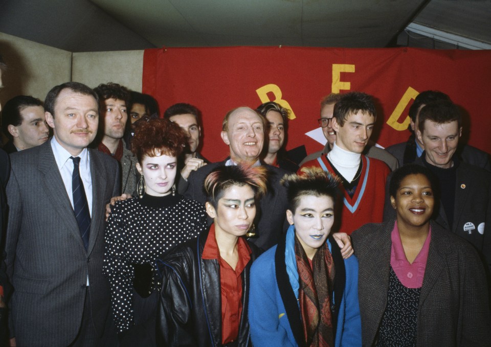 Paul Weller is organising a lefties Concert for Corbyn after performing at hard left Labour events in the 80s