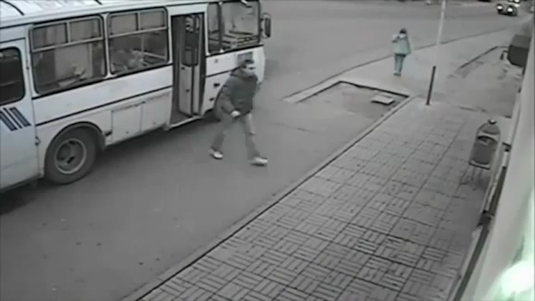 Not impressed... the hero walks over to the sickening scene