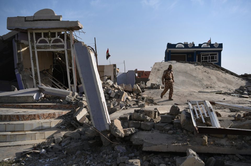 Several hundred Iraqi families have been made to leave their homes for Mosul by Islamic State fighters