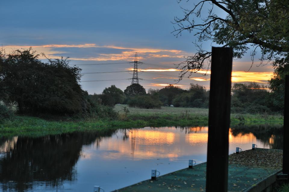 Day breaks over the River Nene in Peterborough