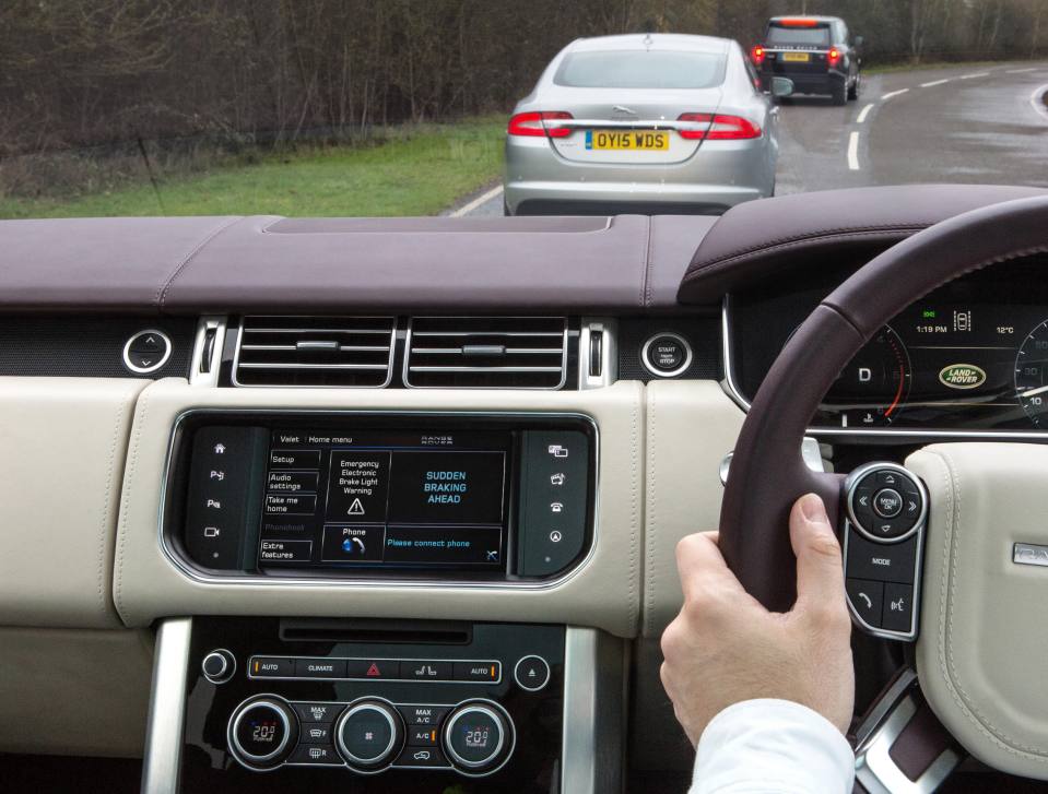 Cars will soon communicate to stop them from crashing into each other