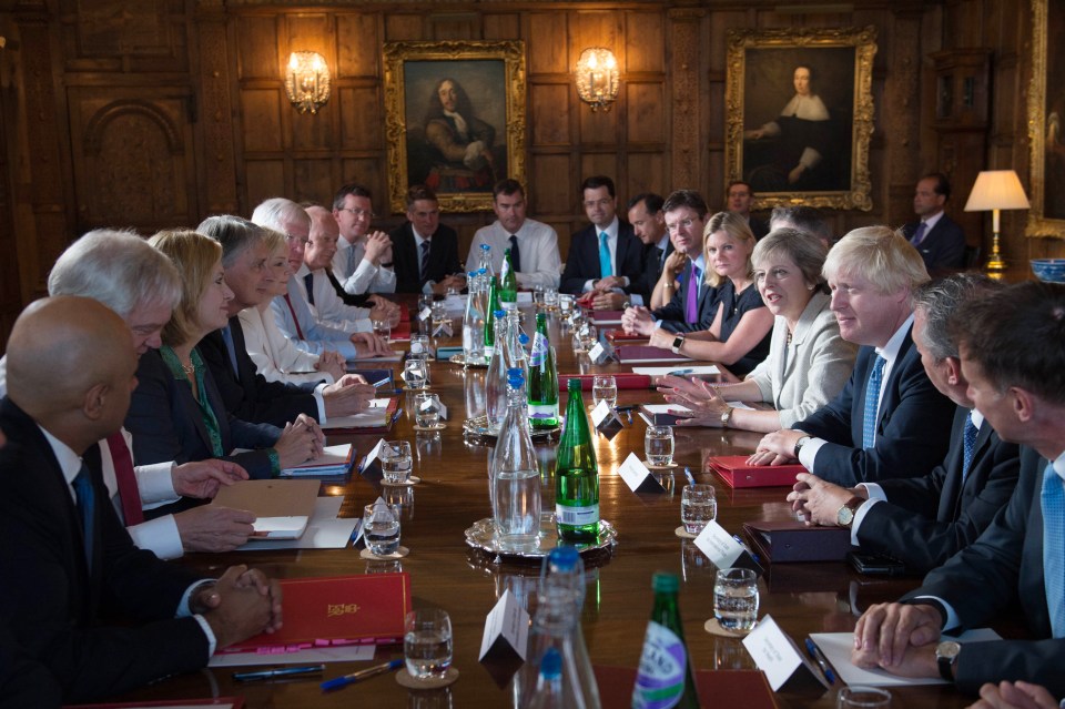 Cabinet meeting at Chequers