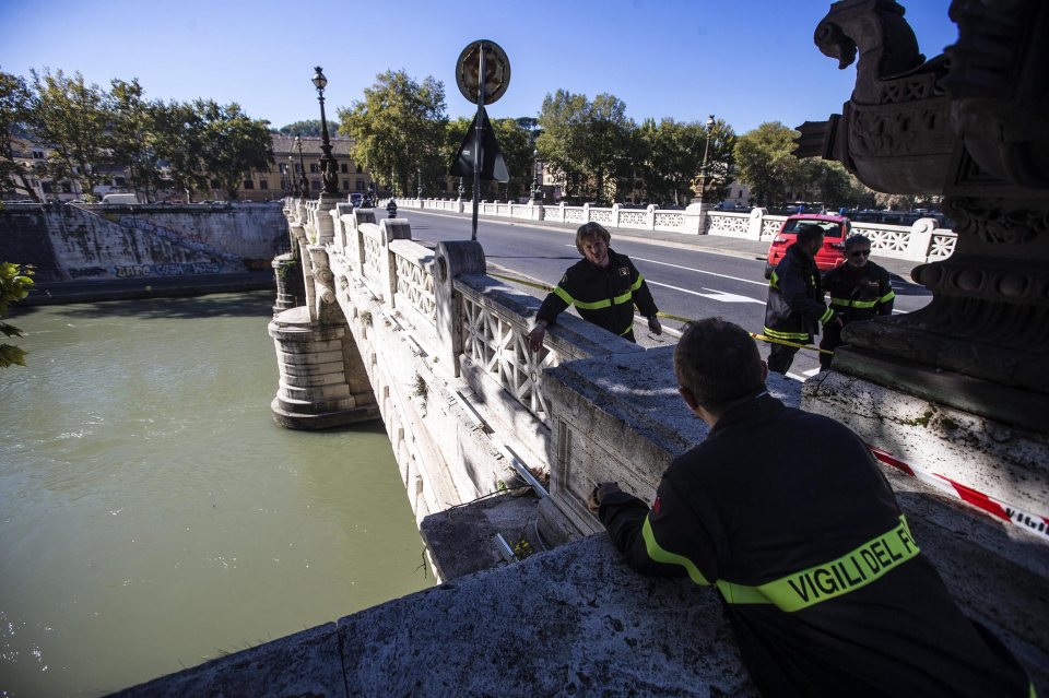 Firefighters shut down Mazzini Bridge in the capital over fears of structural damage from Sunday's tremors