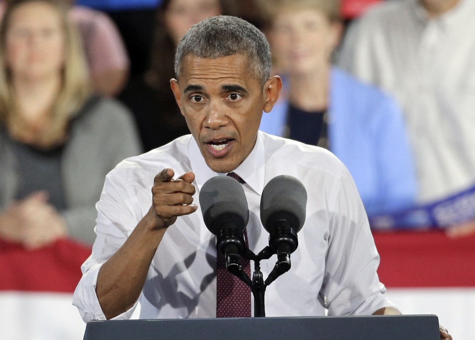 President Obama wasn’t impressed when a crowd of Hillary Clinton supporters turned on the pensioner and told them to be quiet