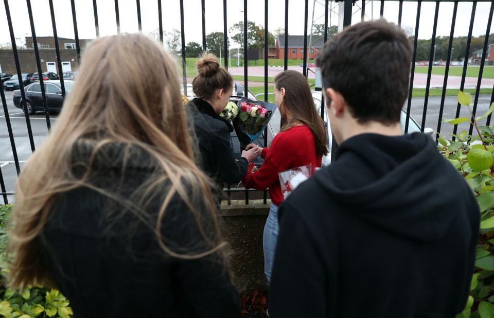 Teenagers die after being hit by car while out jogging