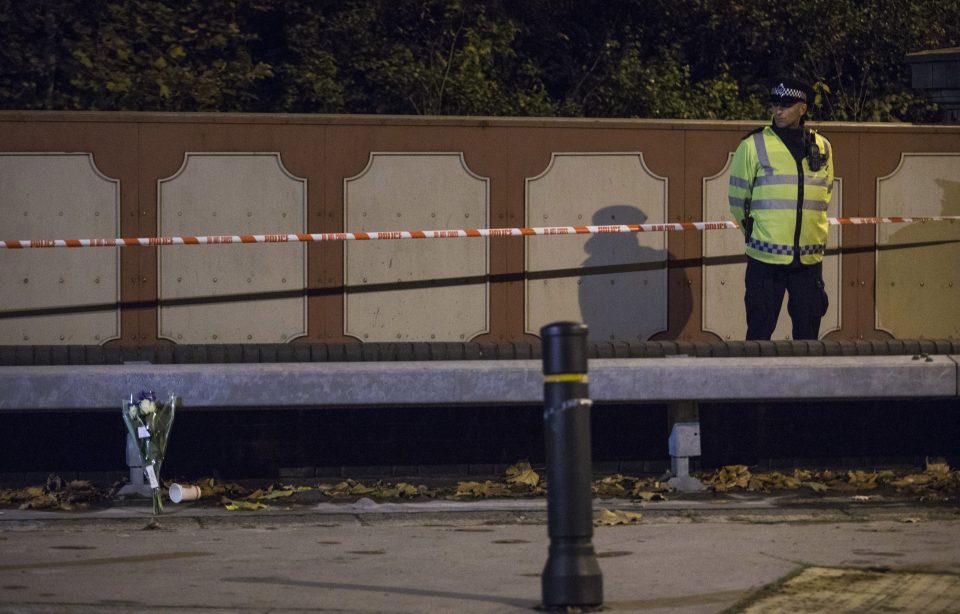 Croydon Tram Overturns In A Tunnel During Rush Hour