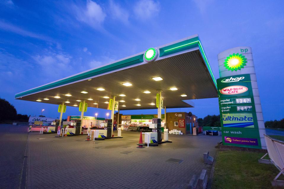 Pump prices remain at 116.90p per litre with all major oil giants and supermarkets yet to make any cut
