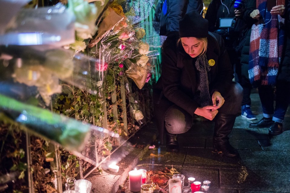 Tributes were paid outside the theatre as fans poured in for the gig
