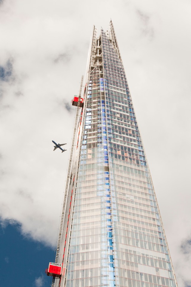 The Airbus 320, with around 165 passengers on board, was making a final approach to Heathrow