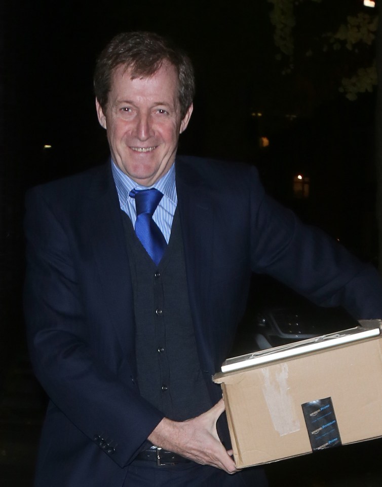 On Wednesday night, Blair’s closest allies - including Alistair Campbell - met with top Remain backers to 'fight' Brexit