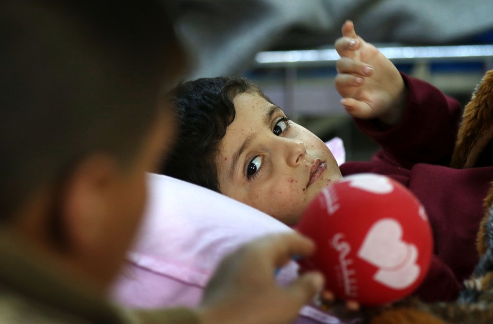ISIS snipers killed 15 refugee kids as they tried to flee to safety in Mosul, pictured is a wounded Iraqi boy