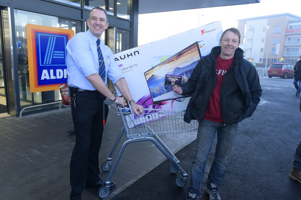 Aldi store opening, Newton Mearns Glasgow.