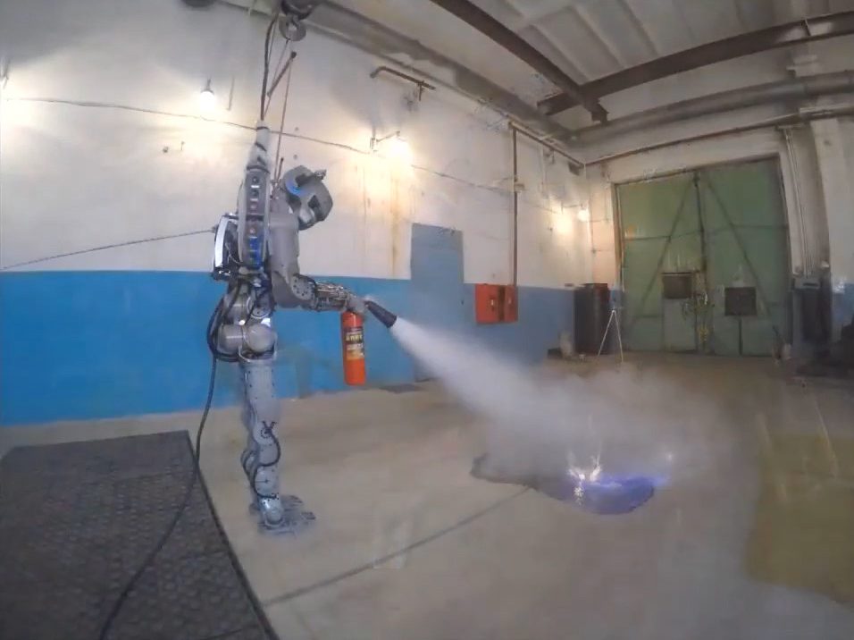 The robot can work without a space suit and is free from many other human limitations 