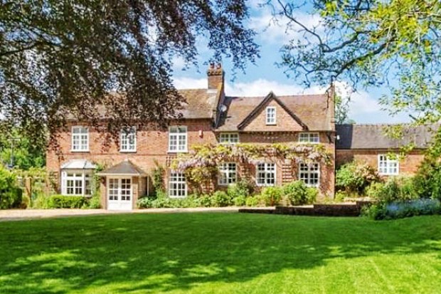 Jeremy Corbyn manor house