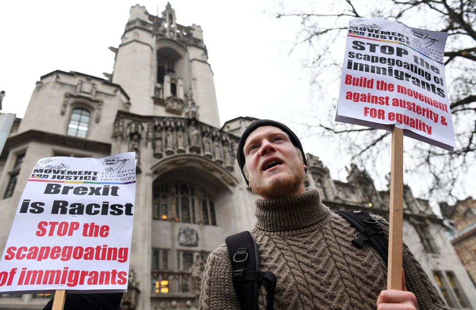 Pro Europe protesters demonstrate outside the Supreme Court in London, Britain, 06 December 2016