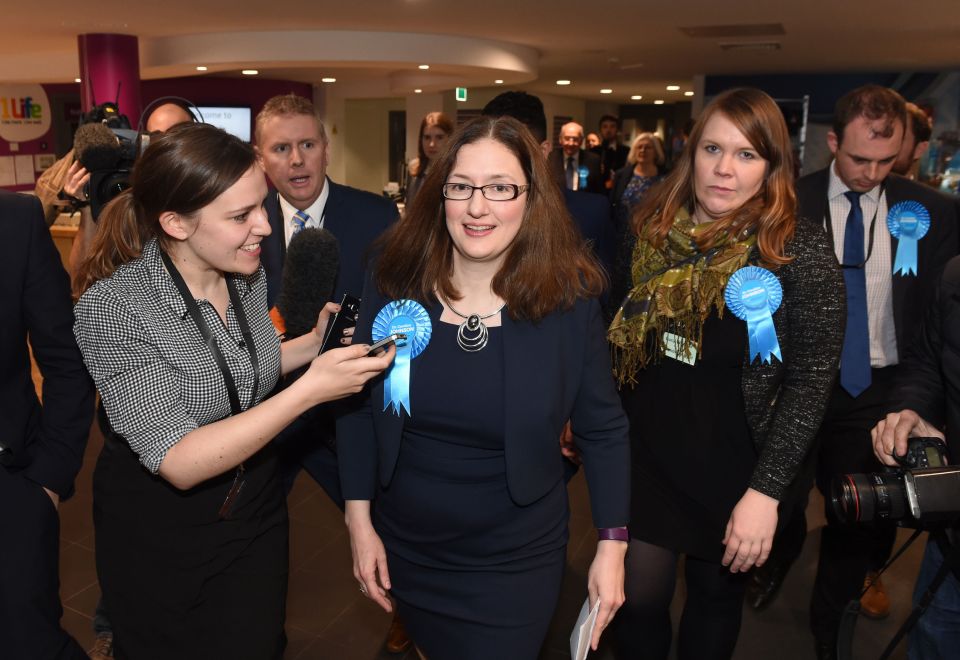 Dr Caroline Johnson 