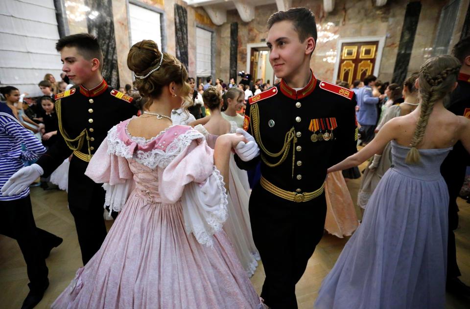  The event was held to honour the old tradition of Russian officers and noble maidens