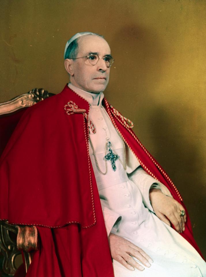Pope Pius XII passed on the information Muller smuggled out to the British intelligence services 