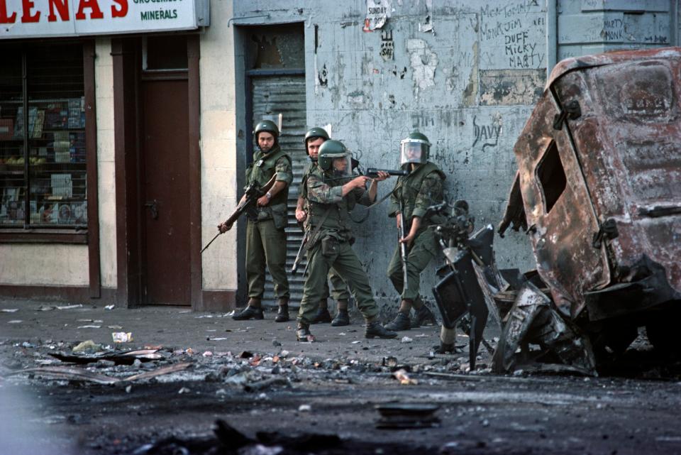  Former squaddies are being investigated over possible murders of IRA terrorists - when those on the other side were let off by Blair