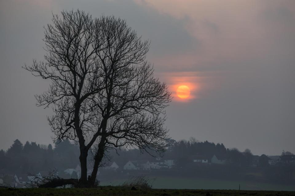  Some parts of Wales are still facing a yellow weather warning for wind - here Cardiff woke to a grey start