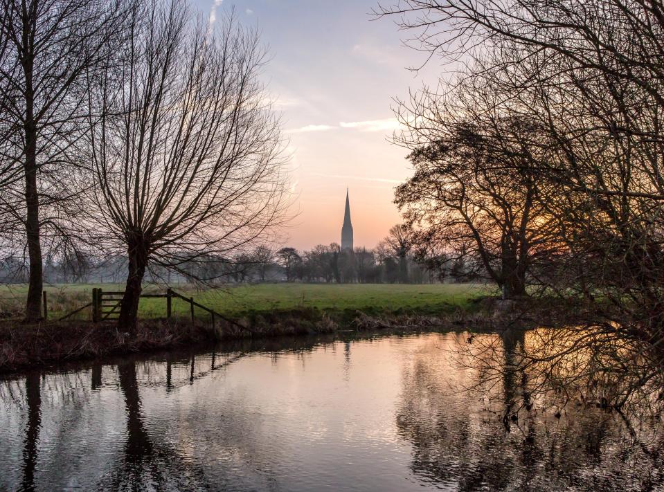  Sunrise over the River Avon with Salisbury cathedral, Wiltshire in the background