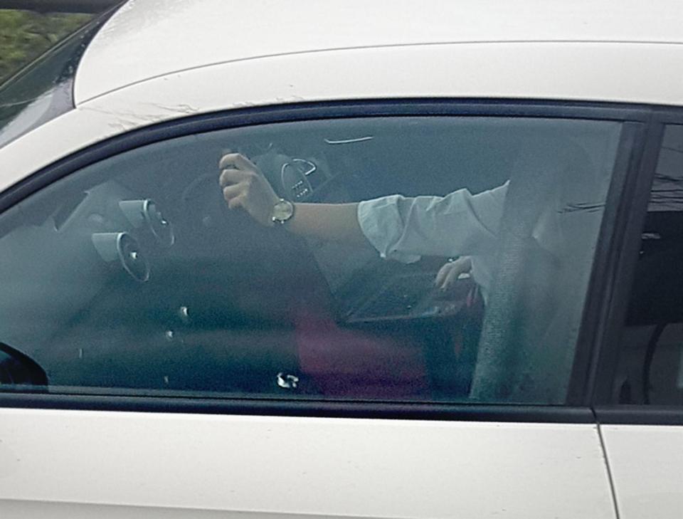 Laptop at the wheel