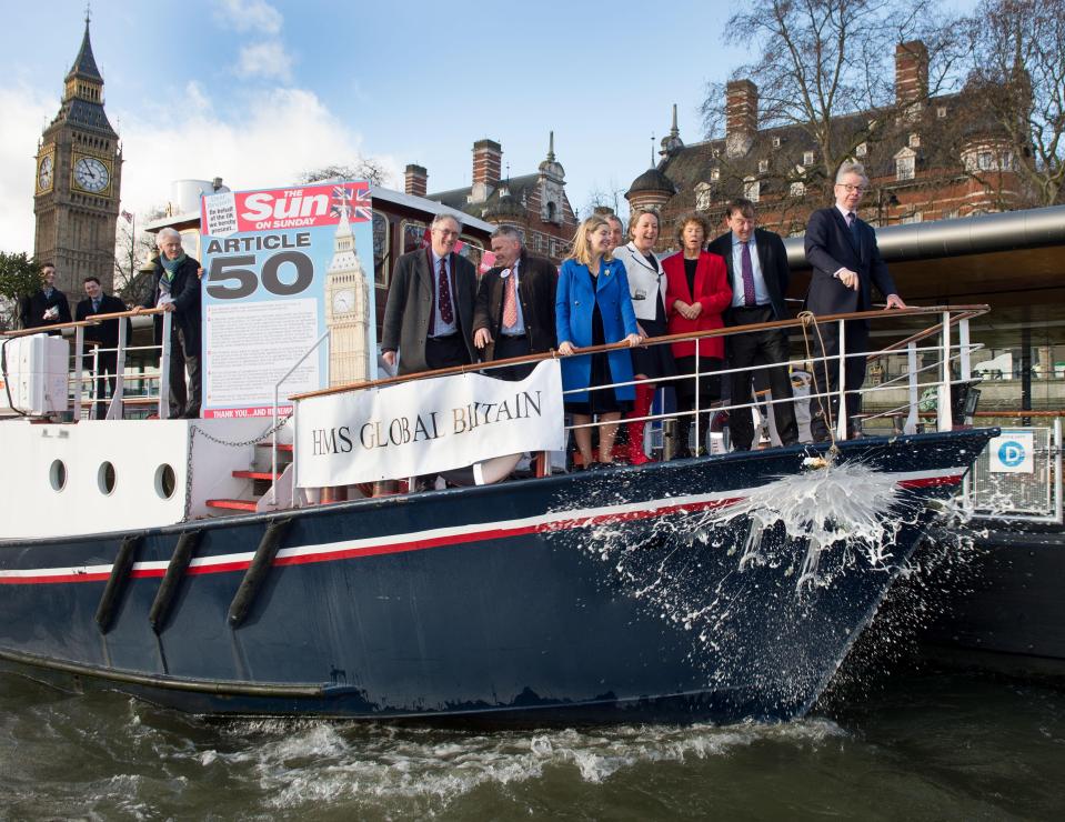  Michael Gove leads a Sun backed boat from Westminster to Brussels